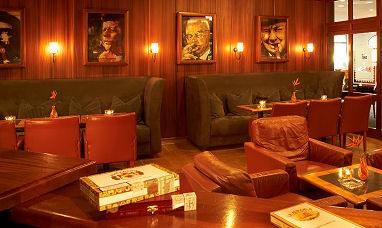 Van der Valk Hotel Melle-Osnabrück: Bar/Lounge