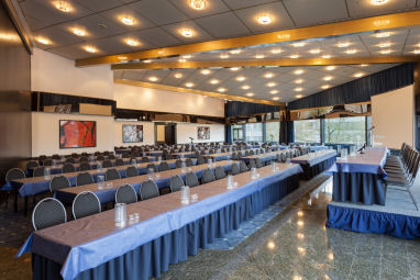 Sauerland Stern Hotel: Sala de conferencia