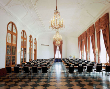 Maritim Hotel Am Schlossgarten Fulda: vergaderruimte