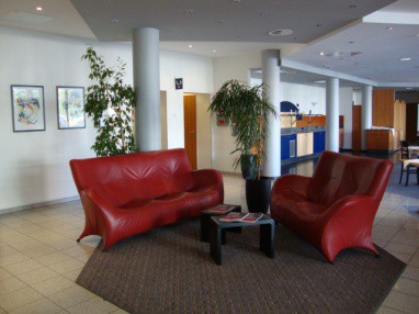 PLAZA HOTEL Hanau: Lobby