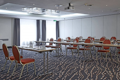 H+ Hotel Frankfurt Airport West: Meeting Room