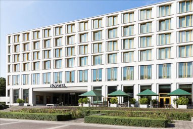 Novotel Karlsruhe City: Buitenaanzicht