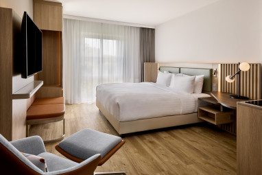 Courtyard by Marriott Magdeburg: Habitación