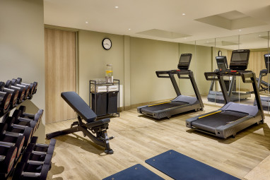 Courtyard by Marriott Magdeburg: Gimnasio