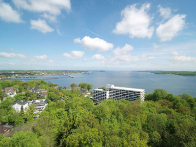Maritim Hotel Bellevue Kiel: Vista exterior