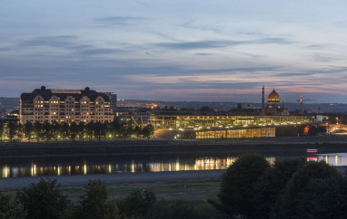 Maritim Hotel und Internationales Congress Center Dresden: Vista exterior