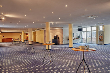 H4 Hotel Leipzig: Sala de conferencia