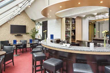 NH Hirschberg Heidelberg: Bar/Salón