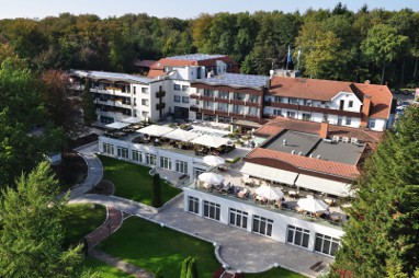Hotel Weissenburg: Vue extérieure
