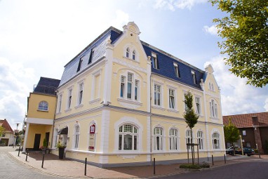 Hotel Stüve: Vista exterior