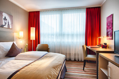 Leonardo Hotel Hamburg City Nord: Room
