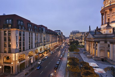 Hilton Berlin: Vue extérieure