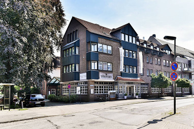 Hotel Am Schloss Ahrensburg: Exterior View