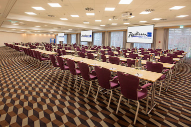 Radisson Blu Hotel Dortmund: Salle de réunion