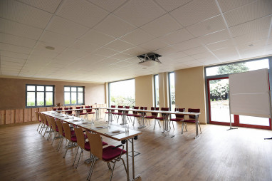 Hotel NEUE HÖHE: Meeting Room