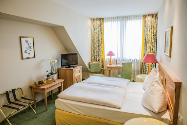 Central-Hotel KAISERHOF: Room