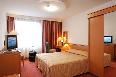 Mercure Budapest City Center: Habitación