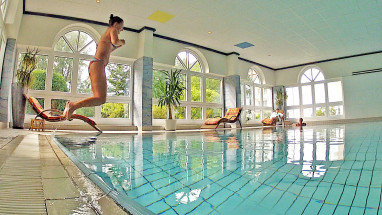 Hotel Sonnengarten: Zwembad