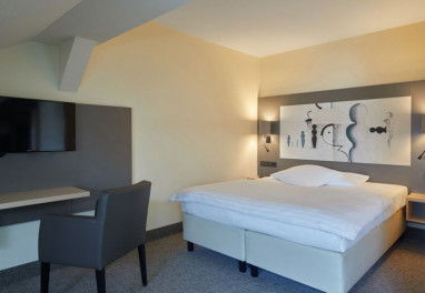 Hotel Kaiserin Augusta: Chambre