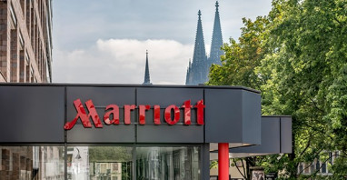 Köln Marriott Hotel: Vue extérieure