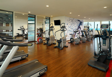 Four Points by Sheraton Munich Arabellapark: Fitness Centre