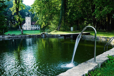 Schloss Burgellern: Buitenaanzicht