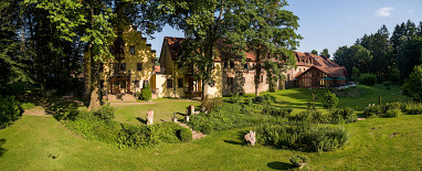 Schlosshotel Weyberhöfe: Vue extérieure