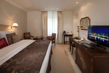Hotel Bristol Geneva: Chambre