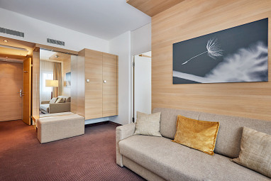 H+ Hotel Zürich: Room