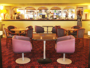 The Legacy Plymouth International Hotel: Bar/lounge