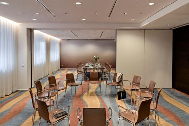 SIDE Design Hotel: Salle de réunion