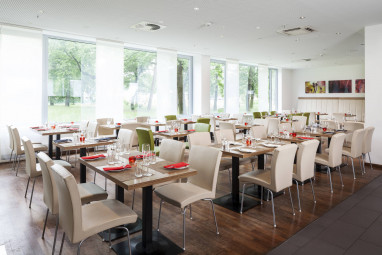 Park Inn By Radisson Frankfurt Airport: Restaurante