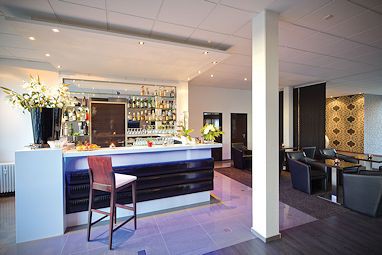 Design Budget Hotel salinenparc: Bar/lounge