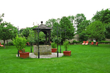 Romantik Hotel Zehntkeller: Exterior View