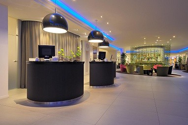 Radisson Blu Hotel Basel: Lobby