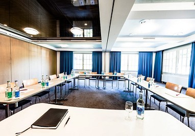 Hotel Alpine Lodge Saanen: Meeting Room