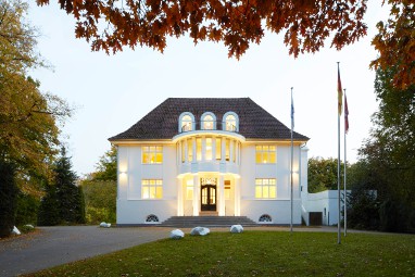 Villa Rissen : Außenansicht