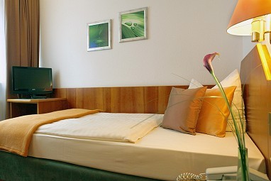 Hotel Kleefelder Hof: Room
