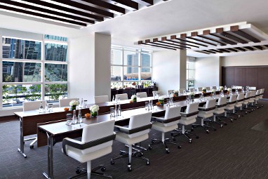 voco Dubai: Meeting Room