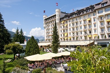 Gstaad Palace: Vista exterior