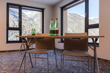 Explorer Hotel Berchtesgaden: Sala de conferencia