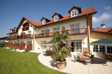 Glasl´s Landhotel: Außenansicht