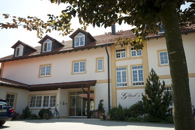 Glasl´s Landhotel: Außenansicht