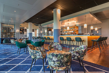 Radisson Blu Hotel Amsterdam Airport: Bar/Salón