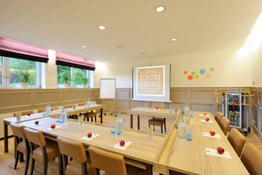 DER KRONPRINZ: Meeting Room