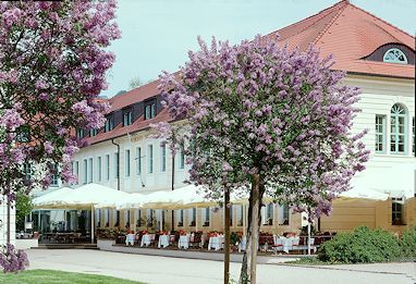 Schloss Hotel Dresden-Pillnitz: Außenansicht