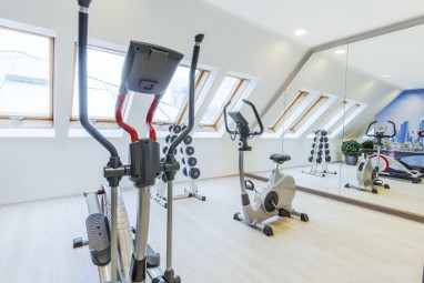 NH Budapest City: Fitness-Center