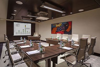 City Centre Rotana Doha: Meeting Room