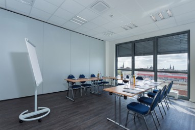 Viva Hotel by Vier Jahreszeiten: Meeting Room