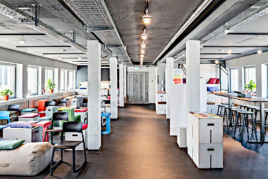 Design Offices Frankfurt Barckhausstraße : vergaderruimte